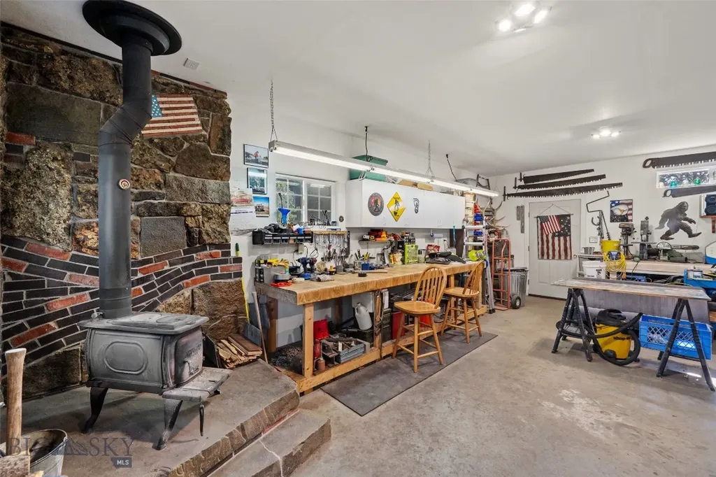 80455 Gallatin Road Bozeman MT 59718
