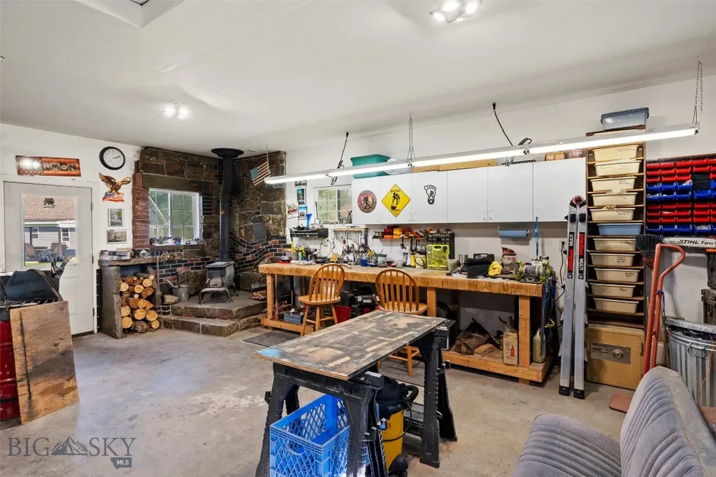 80455 Gallatin Road Bozeman MT 59718