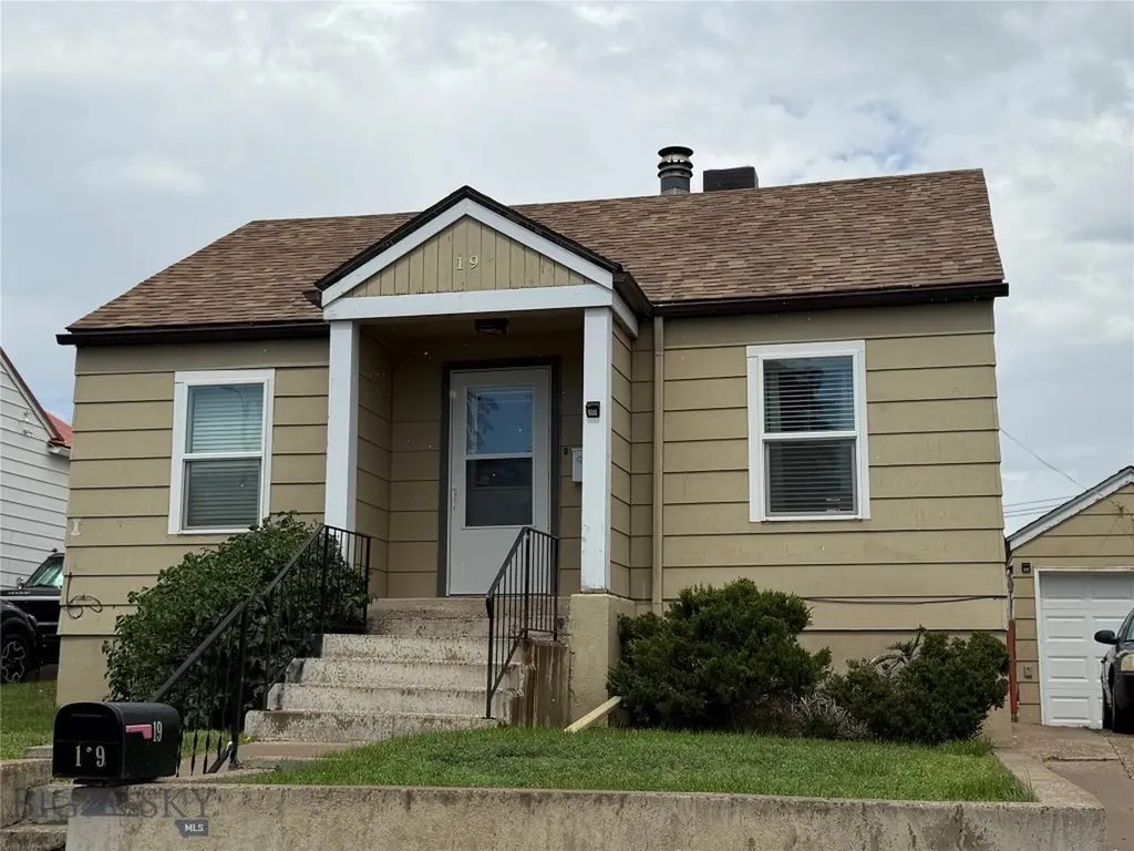 19 1st Street S Shelby MT 59474