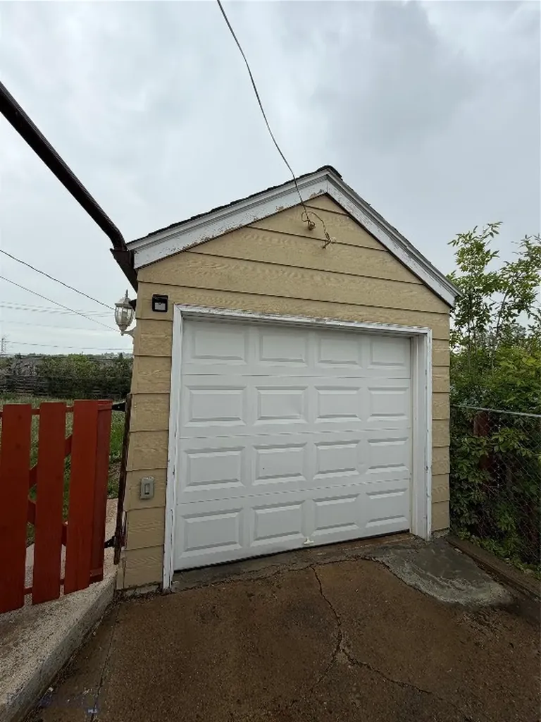 19 1st Street S Shelby MT 59474