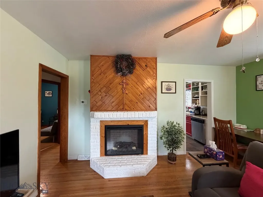 19 1st Street S Shelby MT 59474