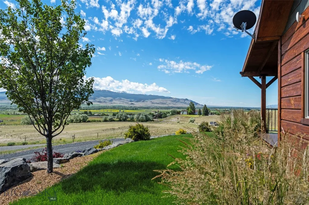 7 Prairie Dog Lane Whitehall MT 59759