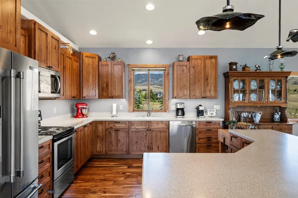 7 Prairie Dog Lane Whitehall MT 59759