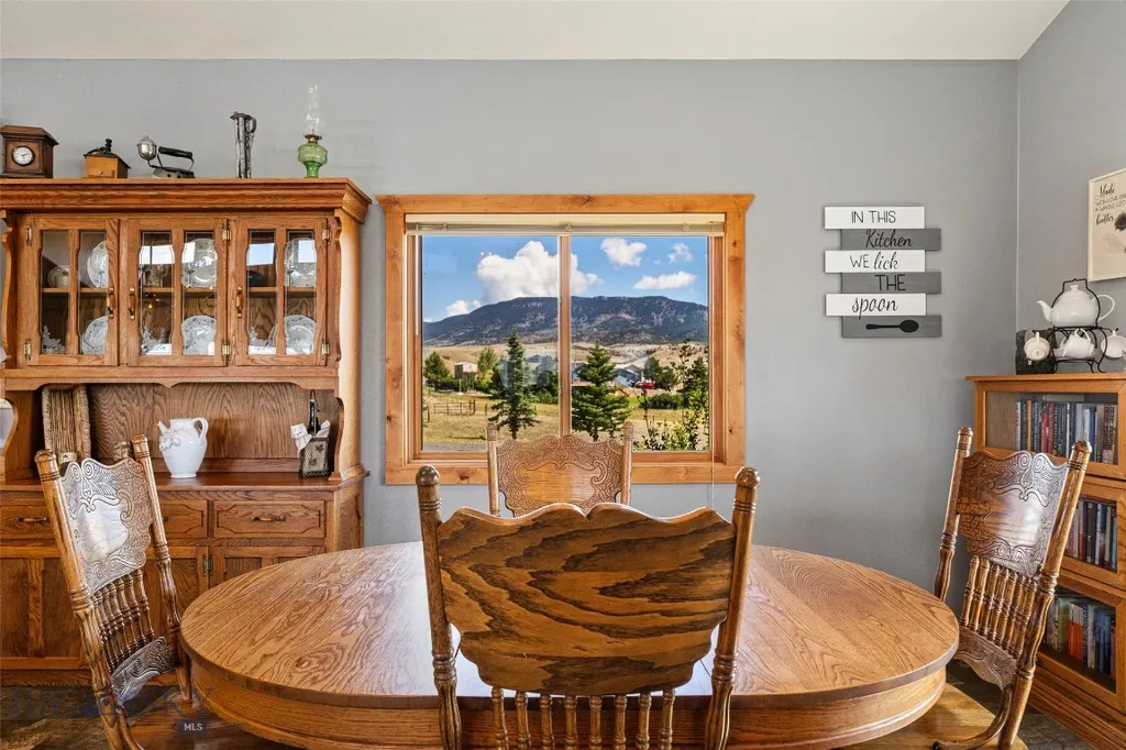 7 Prairie Dog Lane Whitehall MT 59759