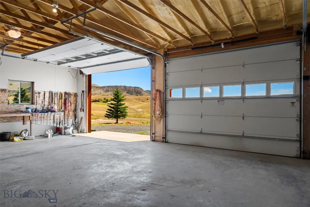 7 Prairie Dog Lane Whitehall MT 59759