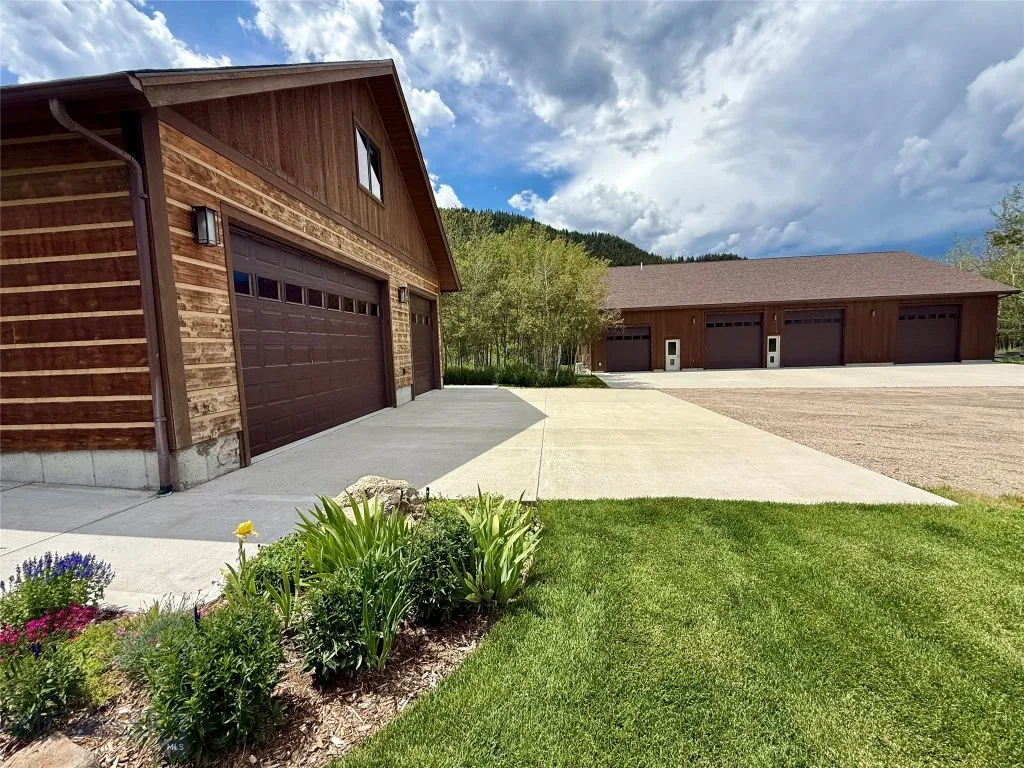 7 Alegria Lane Cameron MT 59270