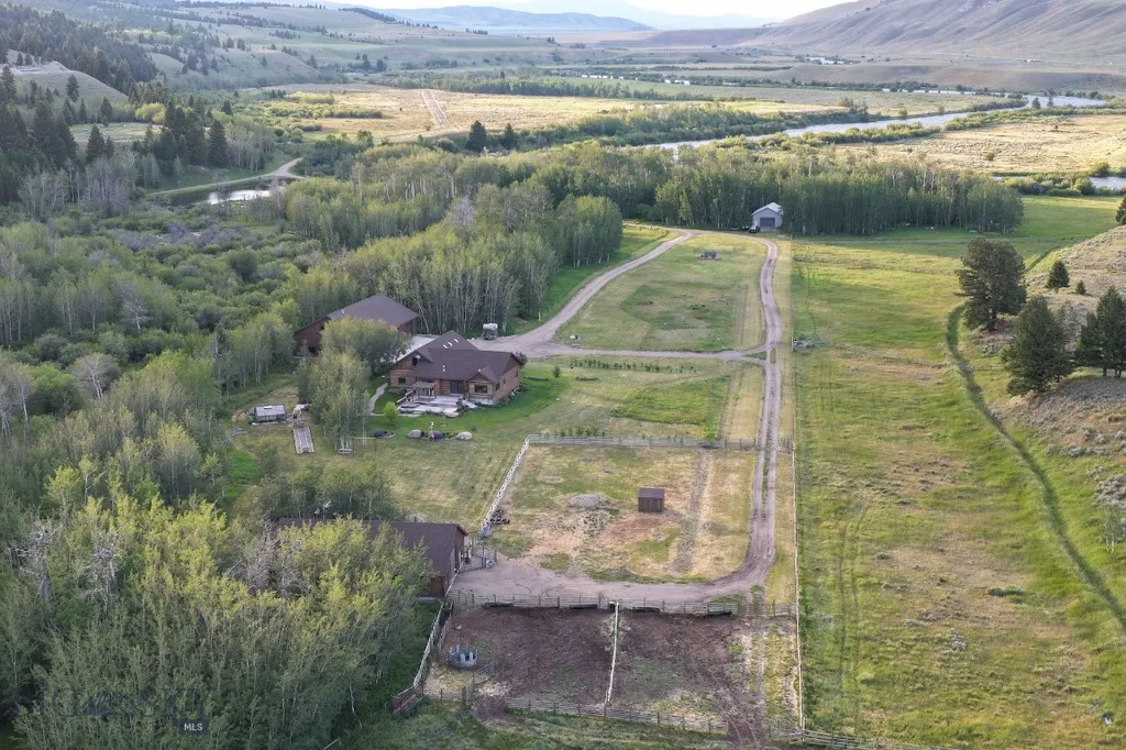 7 Alegria Lane Cameron MT 59270