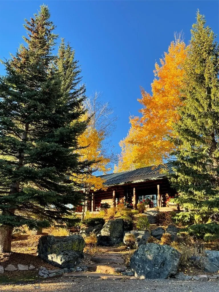 7 Alegria Lane Cameron MT 59270