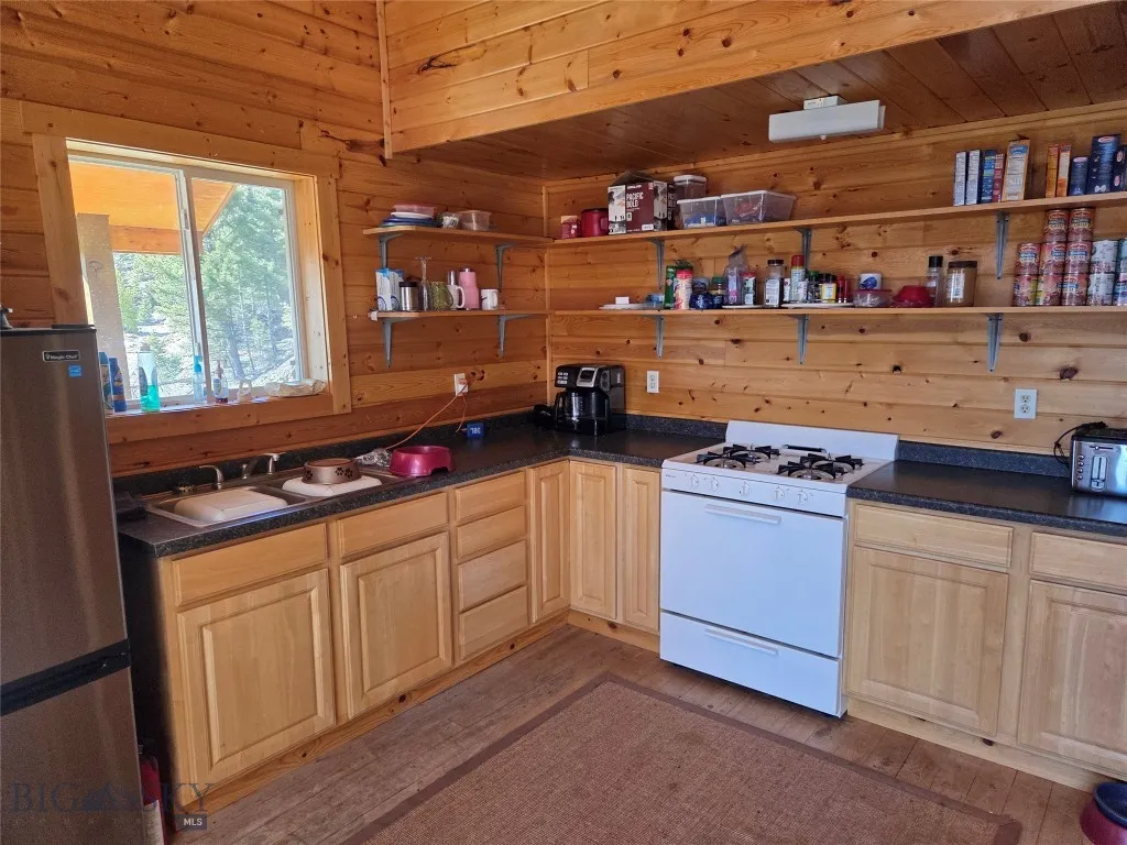 Tbd Bivens Creek Road Sheridan MT 59749