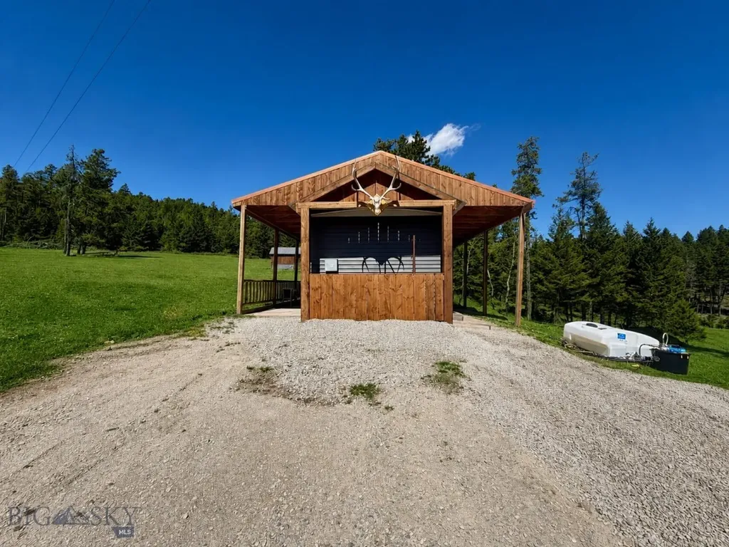 Tbd Maiden Road Lewistown MT 59457