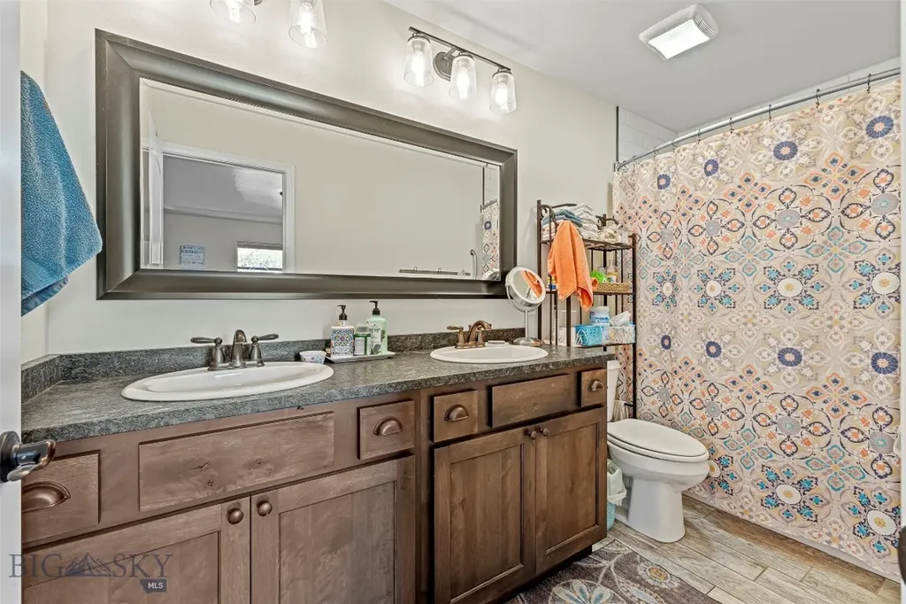1083 Slalom Lane Butte MT 59701