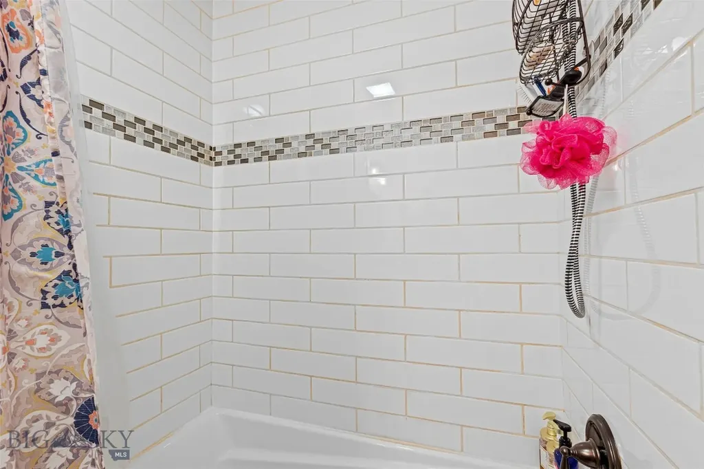 1083 Slalom Lane Butte MT 59701