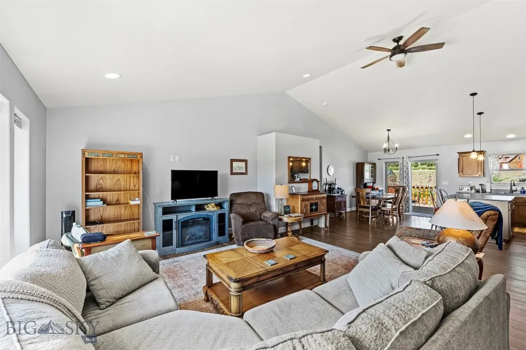 1083 Slalom Lane Butte MT 59701