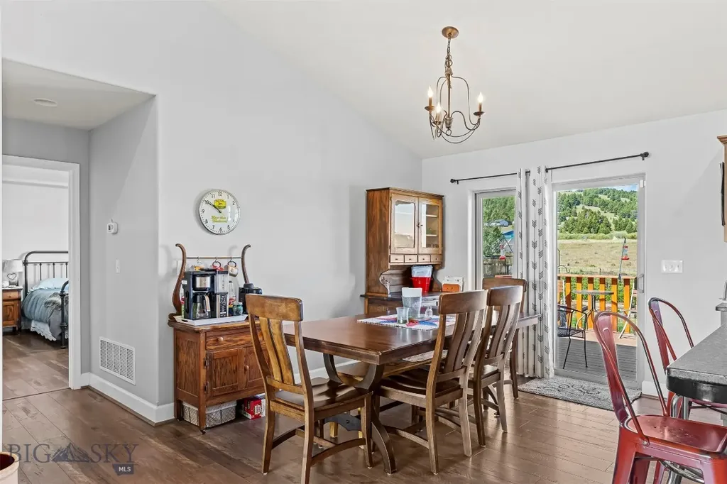 1083 Slalom Lane Butte MT 59701