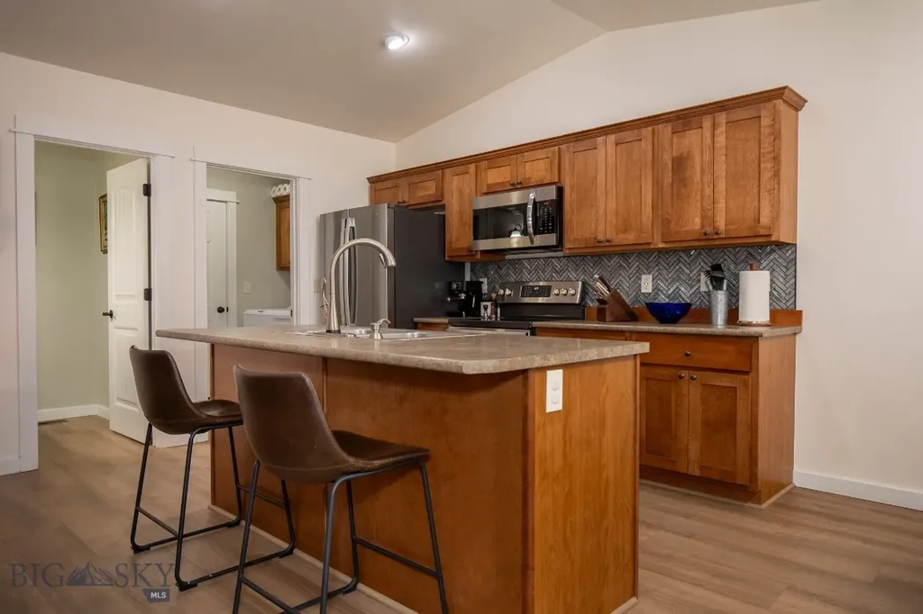120 Tailfeather Lane Bozeman MT 59718