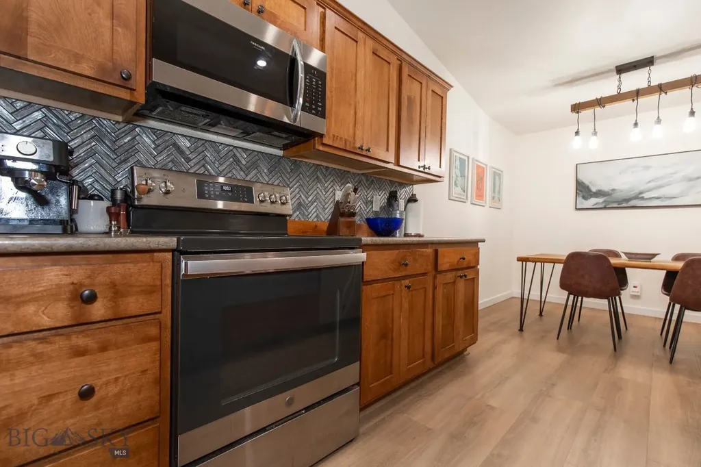 120 Tailfeather Lane Bozeman MT 59718
