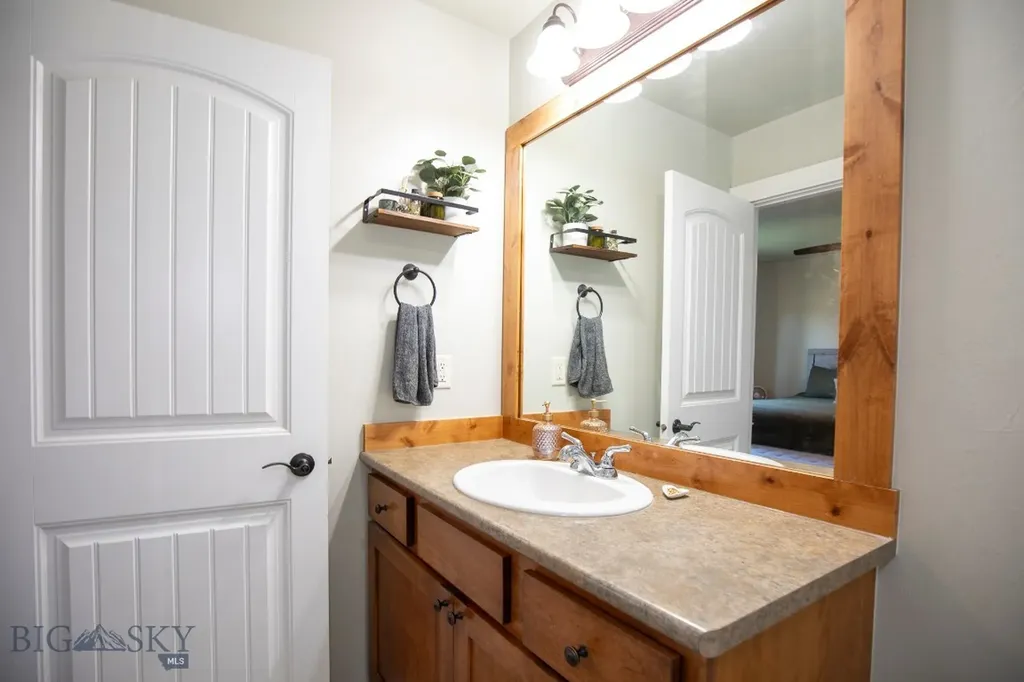 120 Tailfeather Lane Bozeman MT 59718
