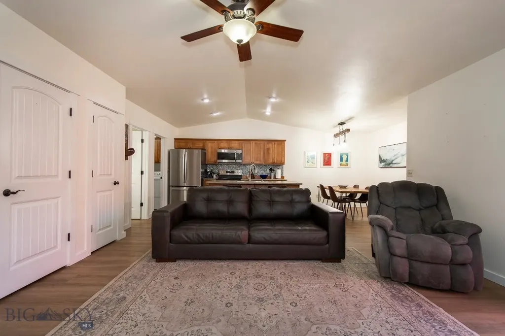 120 Tailfeather Lane Bozeman MT 59718