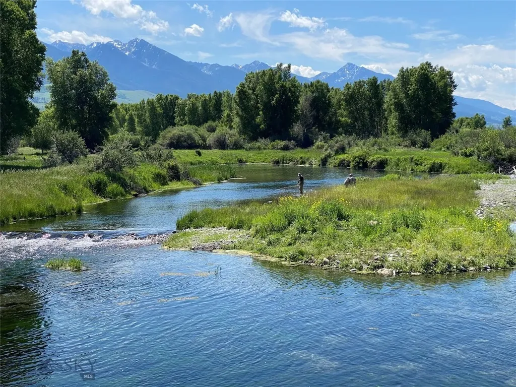 56 Yellowstone Trail Pray MT 59065