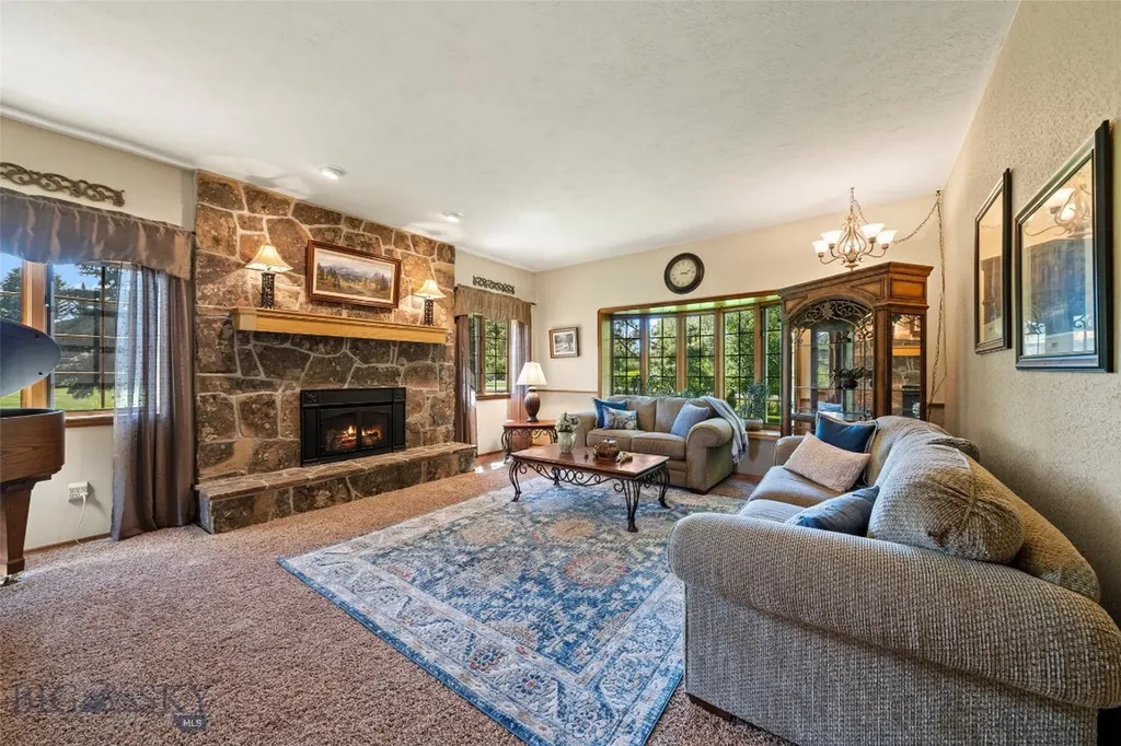 60 E Hitching Post Road Bozeman MT 59715