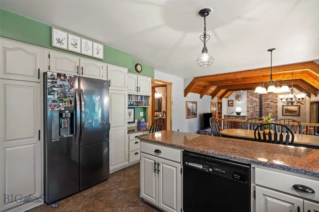 60 E Hitching Post Road Bozeman MT 59715
