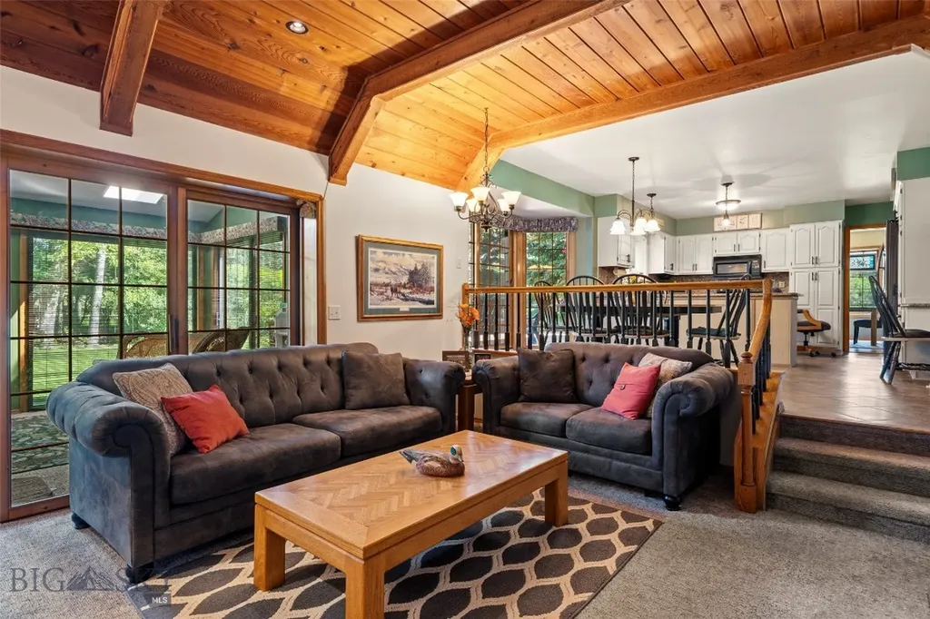 60 E Hitching Post Road Bozeman MT 59715