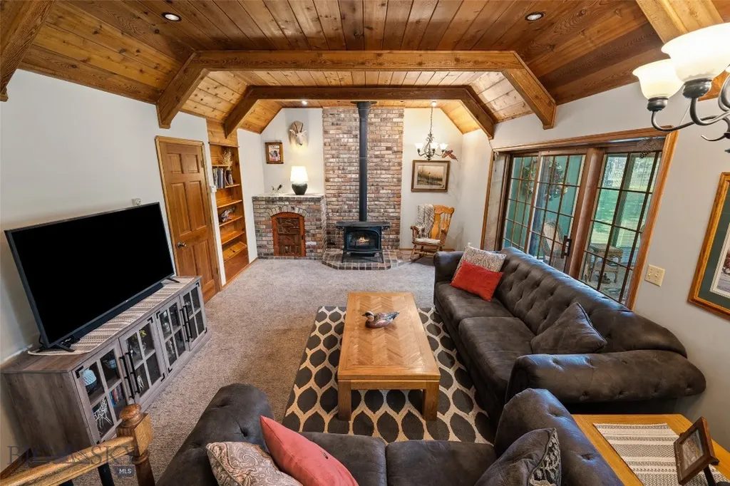 60 E Hitching Post Road Bozeman MT 59715