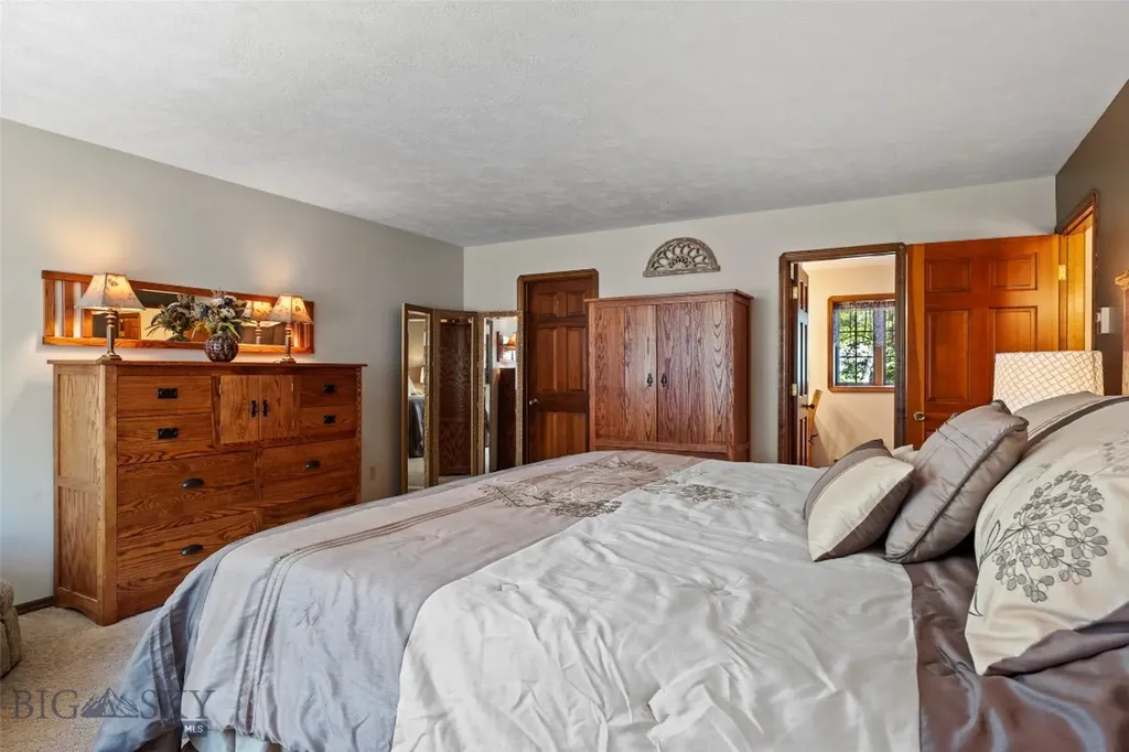 60 E Hitching Post Road Bozeman MT 59715