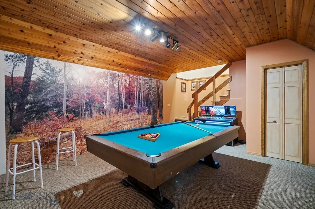 60 E Hitching Post Road Bozeman MT 59715