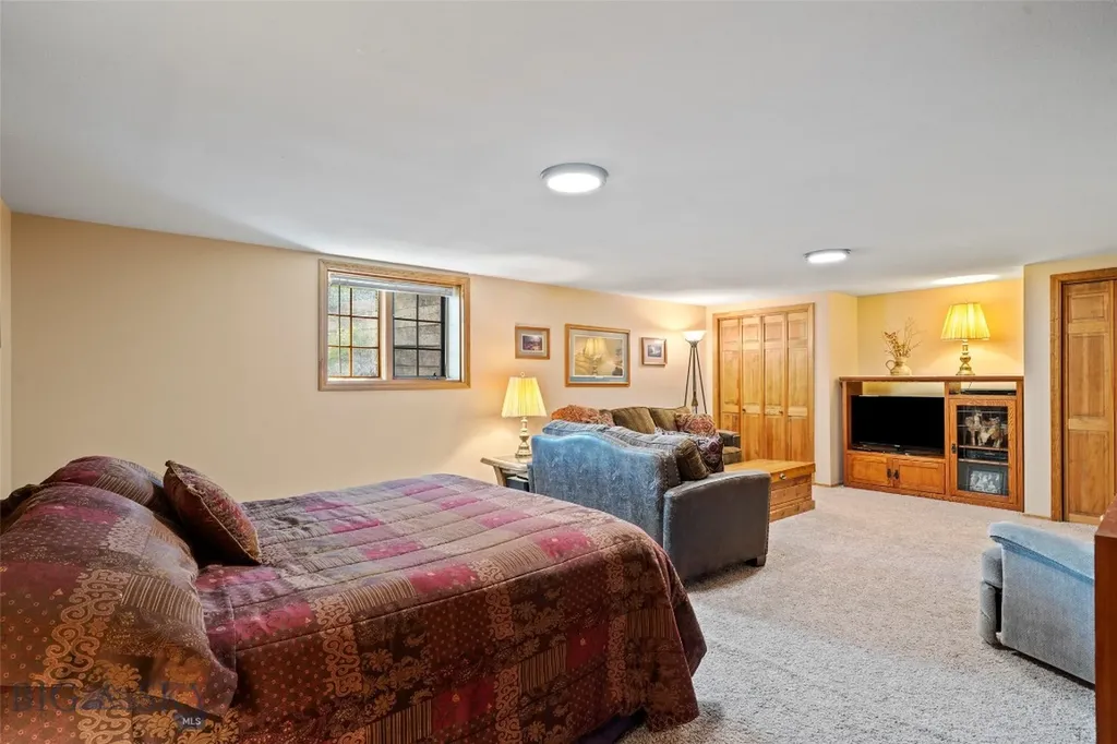 60 E Hitching Post Road Bozeman MT 59715