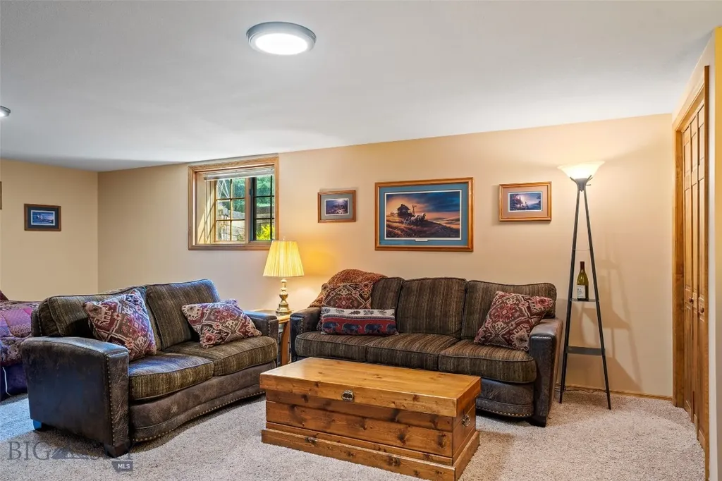 60 E Hitching Post Road Bozeman MT 59715