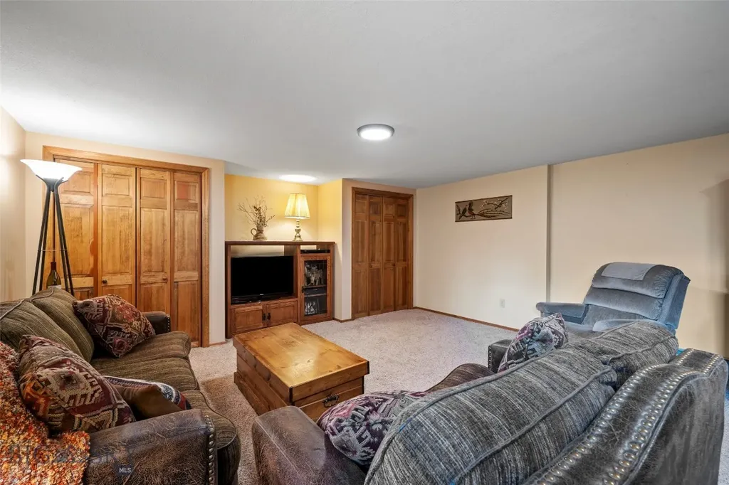 60 E Hitching Post Road Bozeman MT 59715