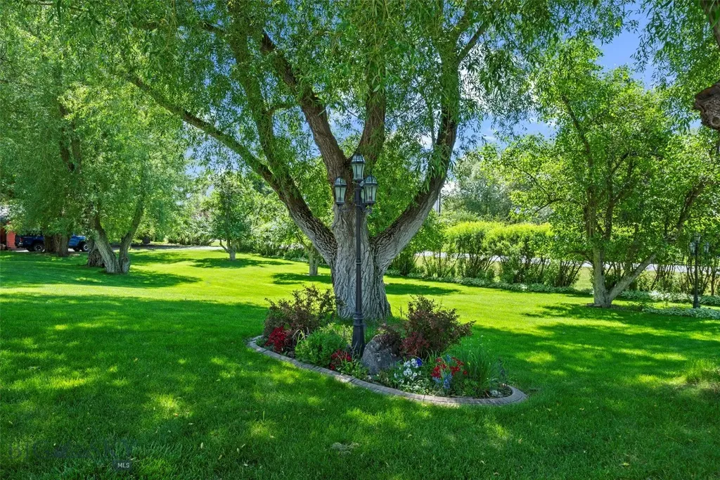60 E Hitching Post Road Bozeman MT 59715