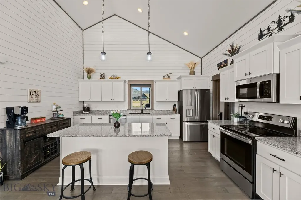 116 Skyview Drive Ennis MT 59729