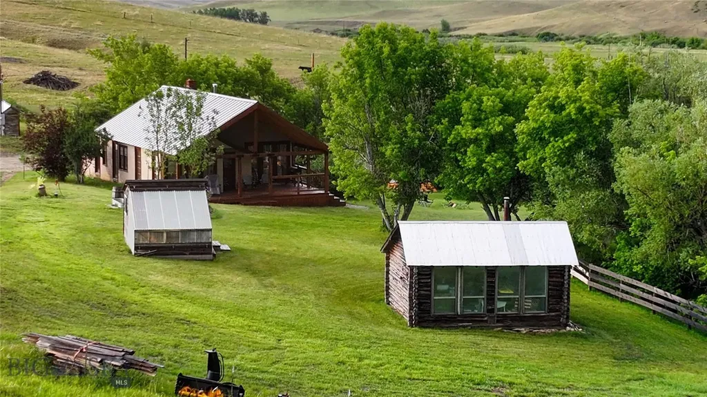 581 Willow Creek Road Red Lodge MT 59068
