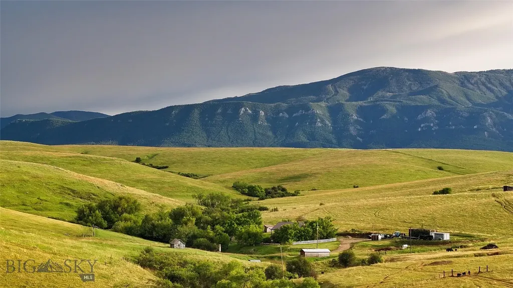 581 Willow Creek Road Red Lodge MT 59068