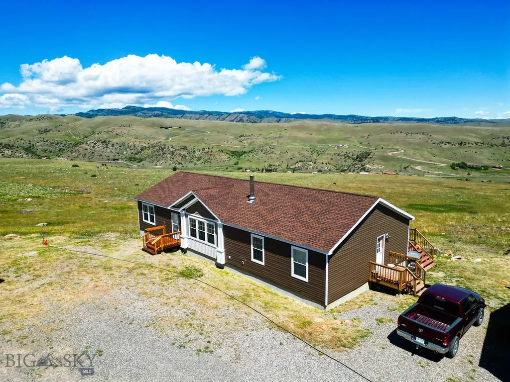 Livingston MT 59047