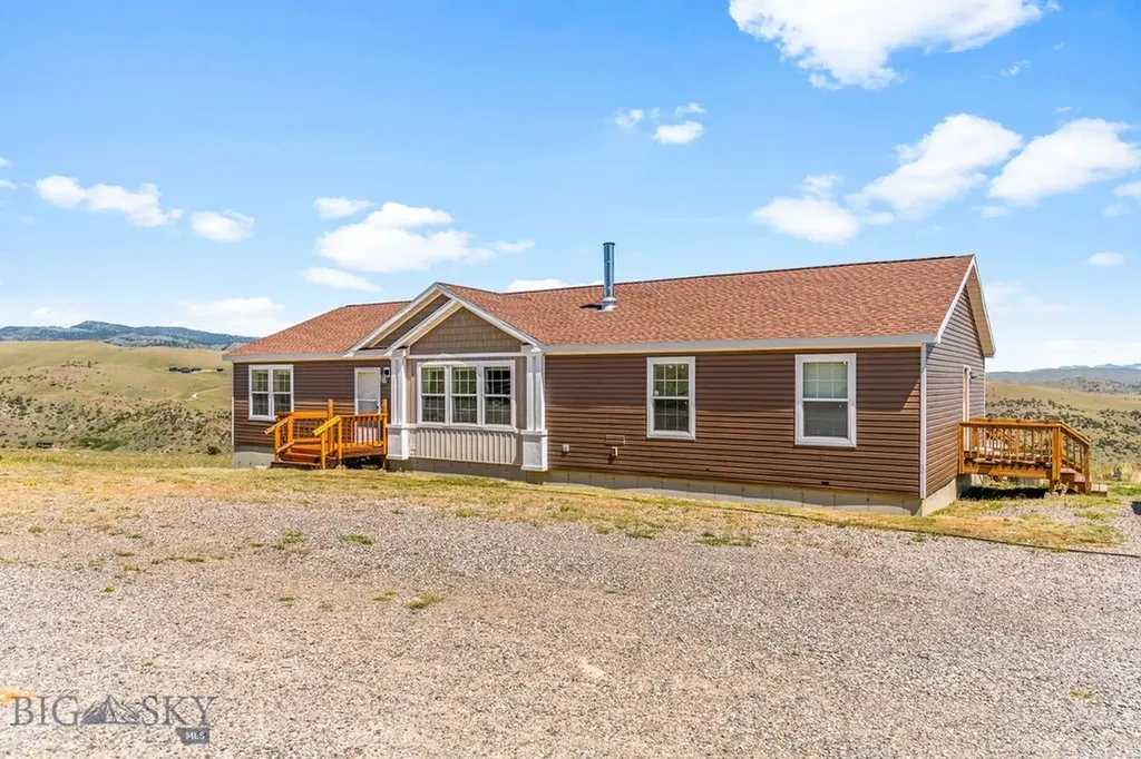 Livingston MT 59047
