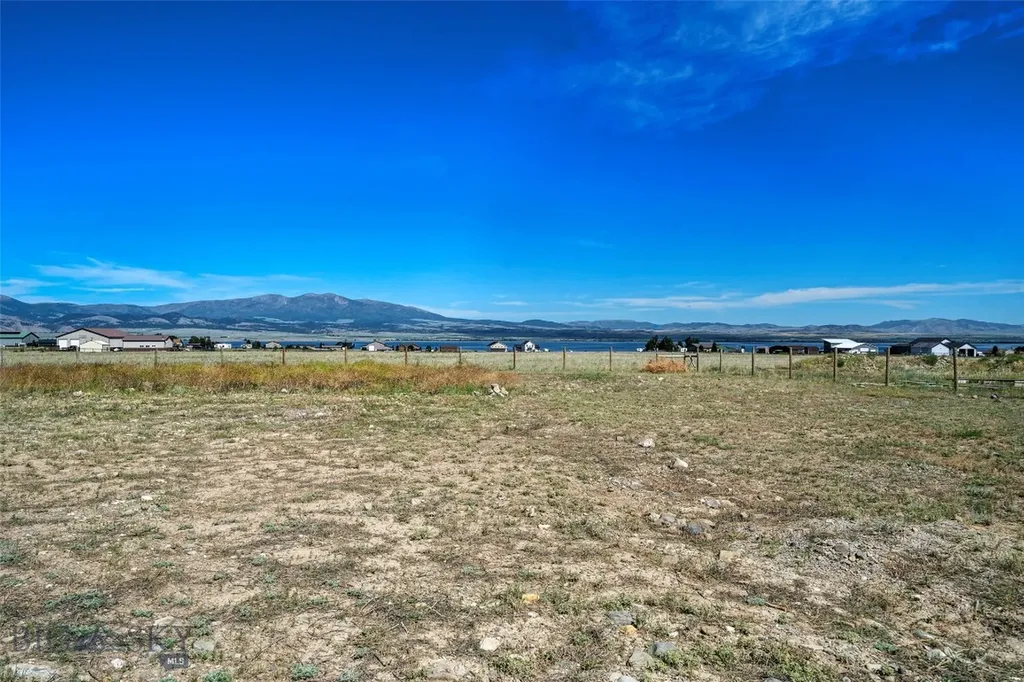 15 Berry Lane Townsend MT 59644