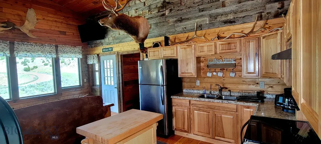 747 Upper Ruby Road Alder MT 59755