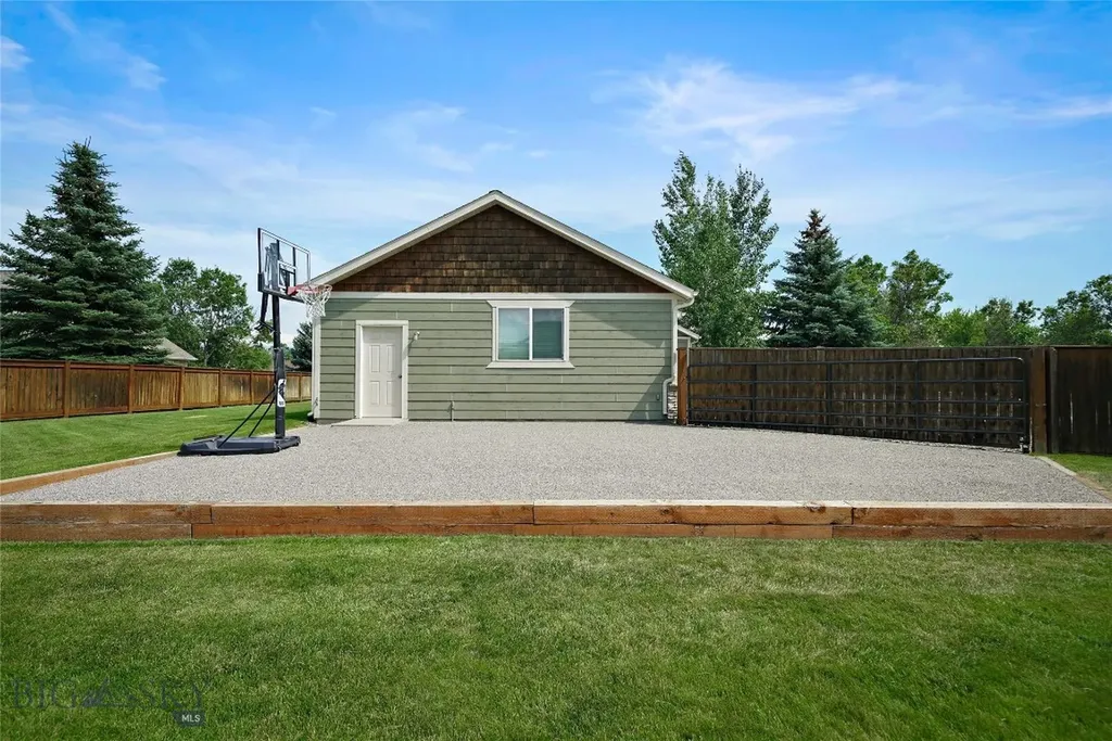 622 Landmark Drive Belgrade MT 59714