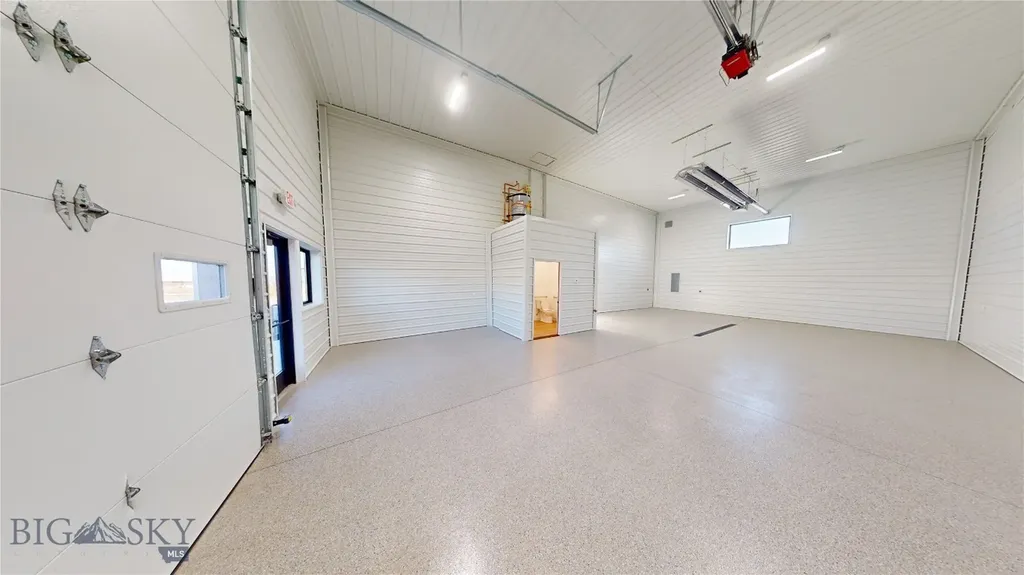 120 Donjo Avenue Belgrade MT 59714