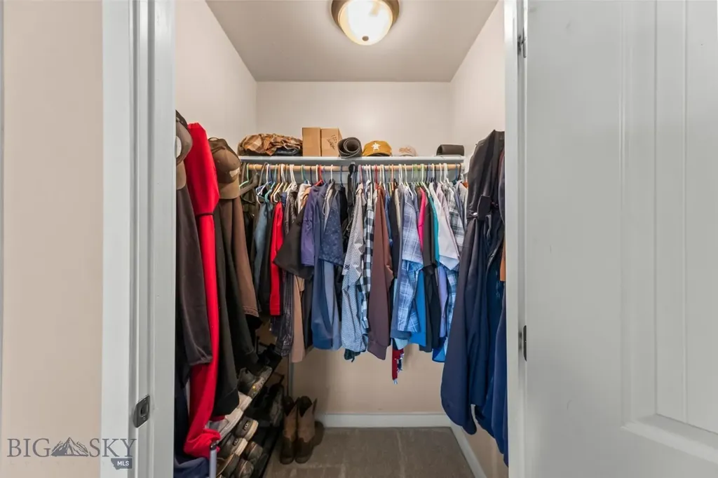 1227 Wildflower Trail Livingston MT 59047