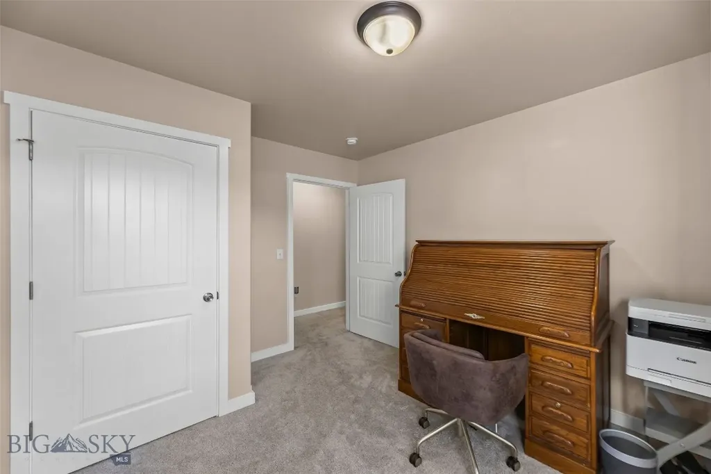 1227 Wildflower Trail Livingston MT 59047