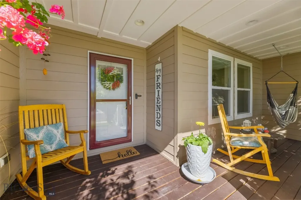 1227 Wildflower Trail Livingston MT 59047