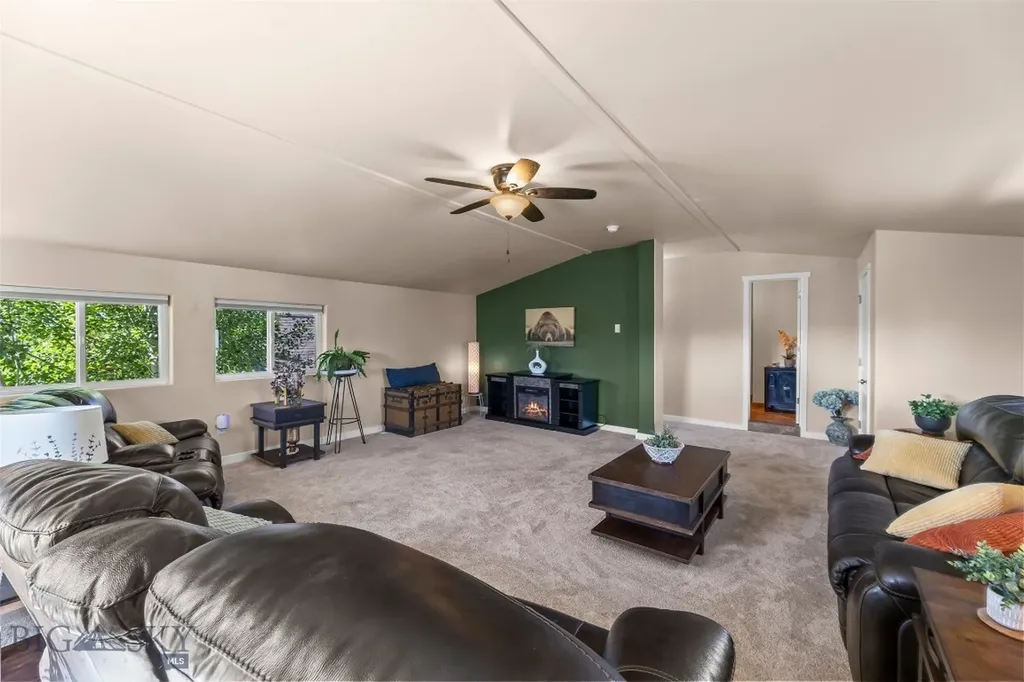 1227 Wildflower Trail Livingston MT 59047