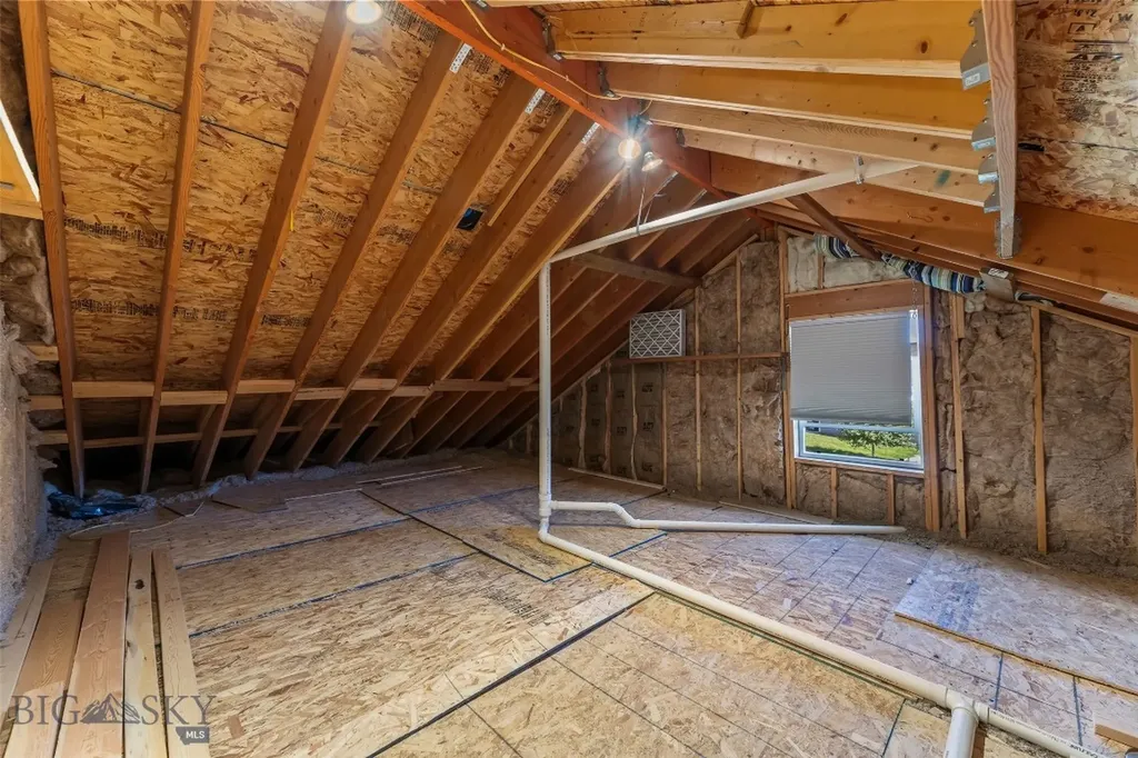 1227 Wildflower Trail Livingston MT 59047