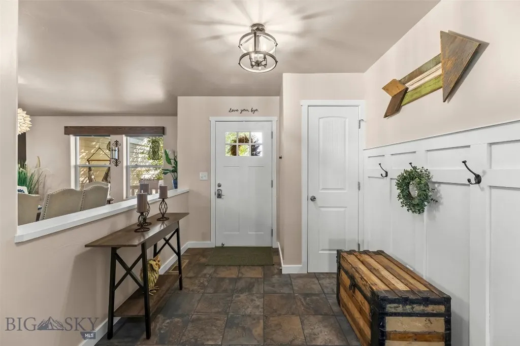 1227 Wildflower Trail Livingston MT 59047