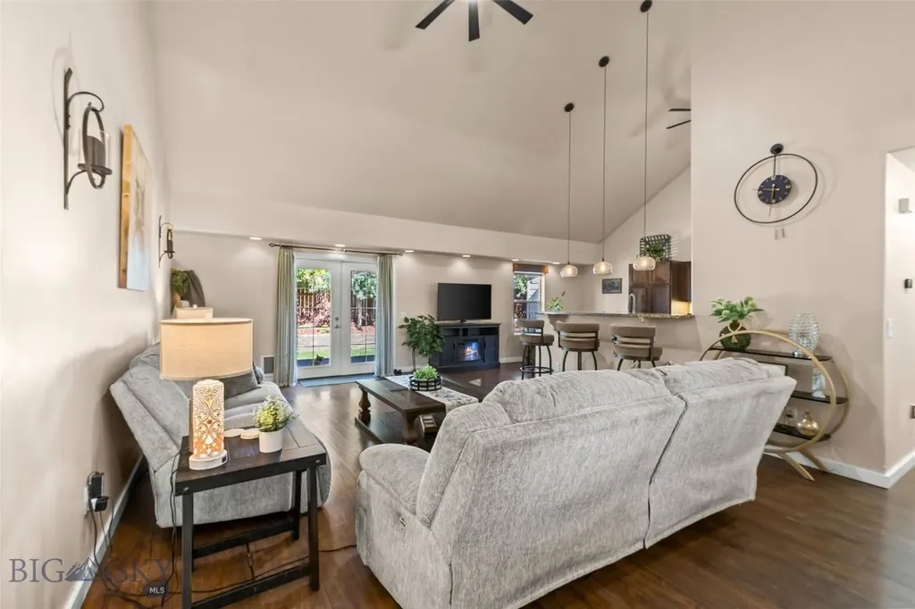 1227 Wildflower Trail Livingston MT 59047