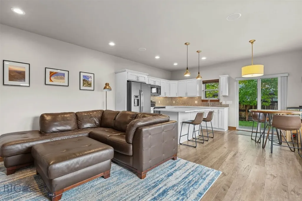699 Rosa Way Bozeman MT 59718